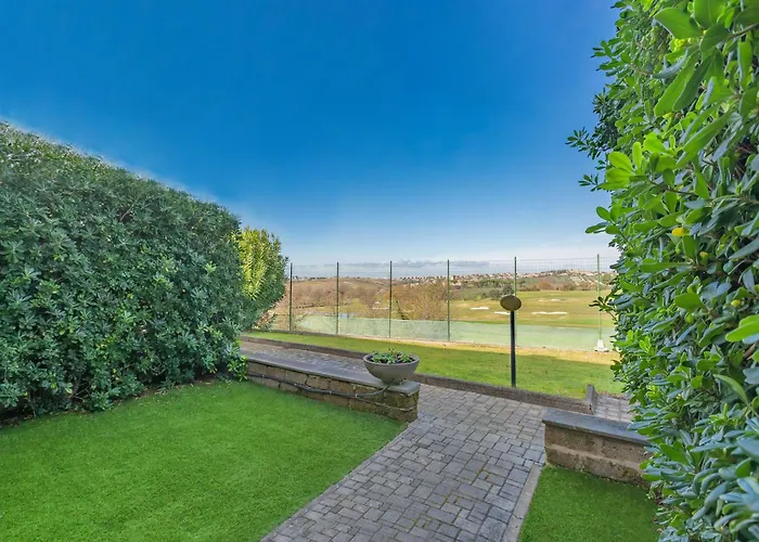 Golf View For Two Apartment